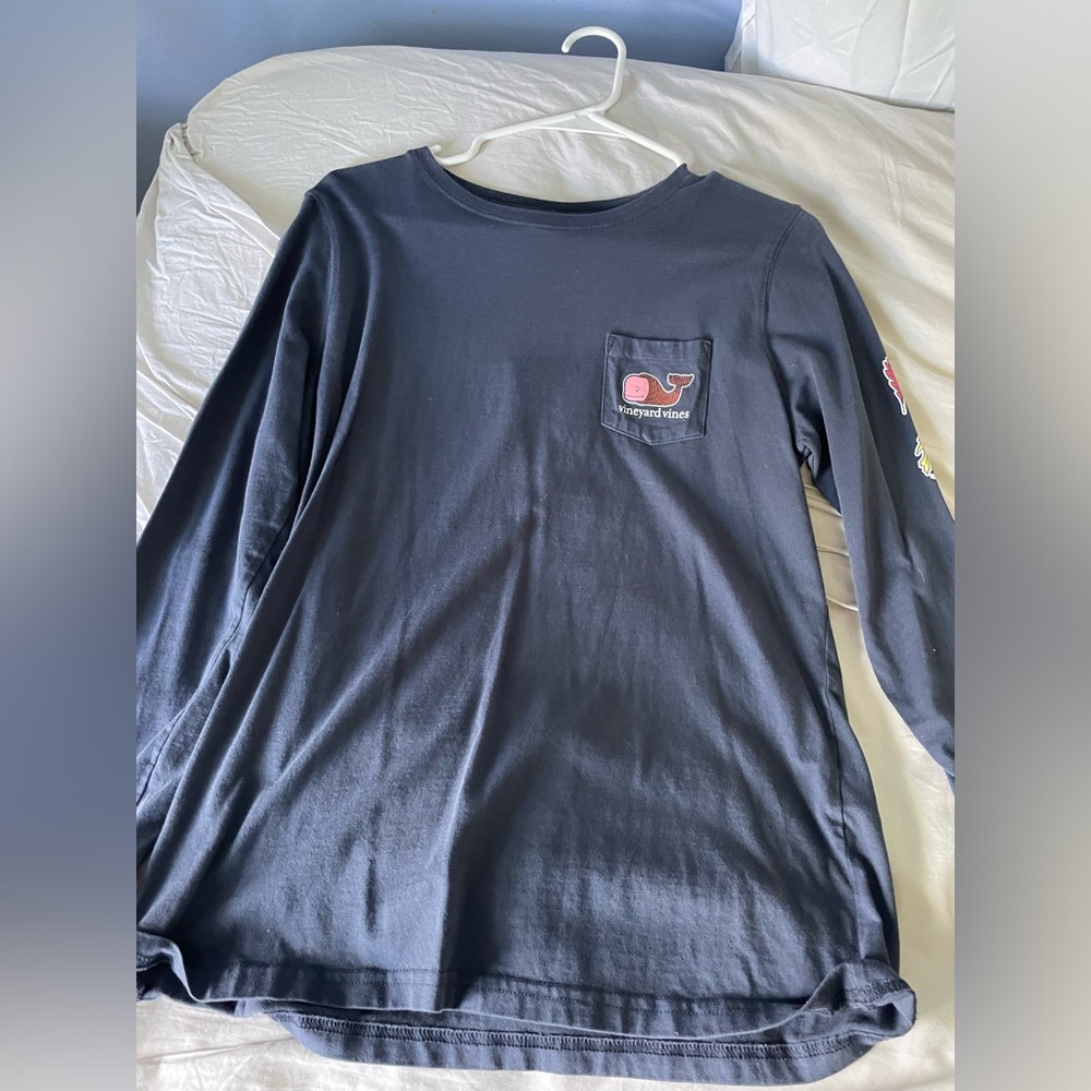 Long sleeve thanksgiving edition Vineyard Vines top